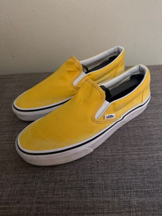 Vans Other - Men’s Vans Yellow Classic Slip On Sneakers Size Men 6.5 Women’s 8 *Read*